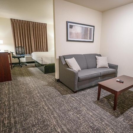 Cobblestone Hotel & Suites - Lamar Екстериор снимка
