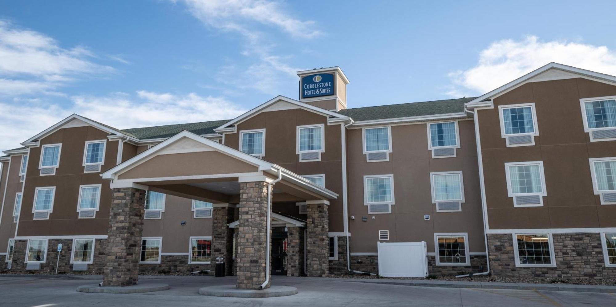 Cobblestone Hotel & Suites - Lamar Екстериор снимка